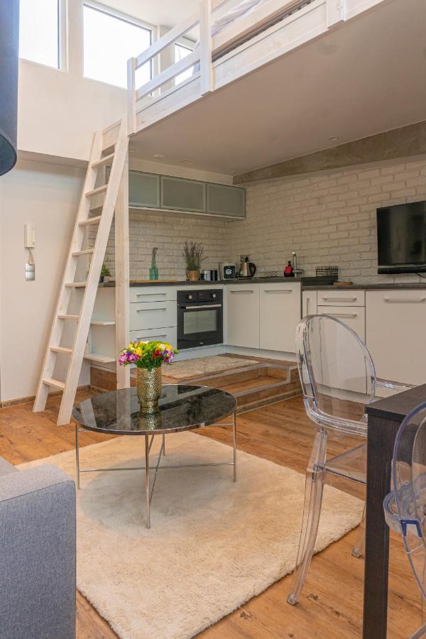 Warynskiego 9 - Piekna Panorama Miasta - Smart Tv 42 Cale - Wifi - Ekspres Kapsulkowy - W Pelni Wyposazona Kuchnia Varsovia Exterior foto